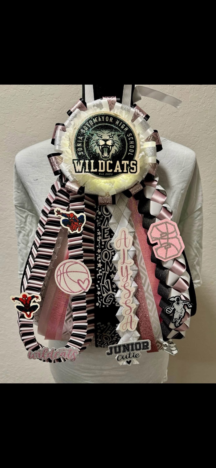 Homecoming Mums example 14